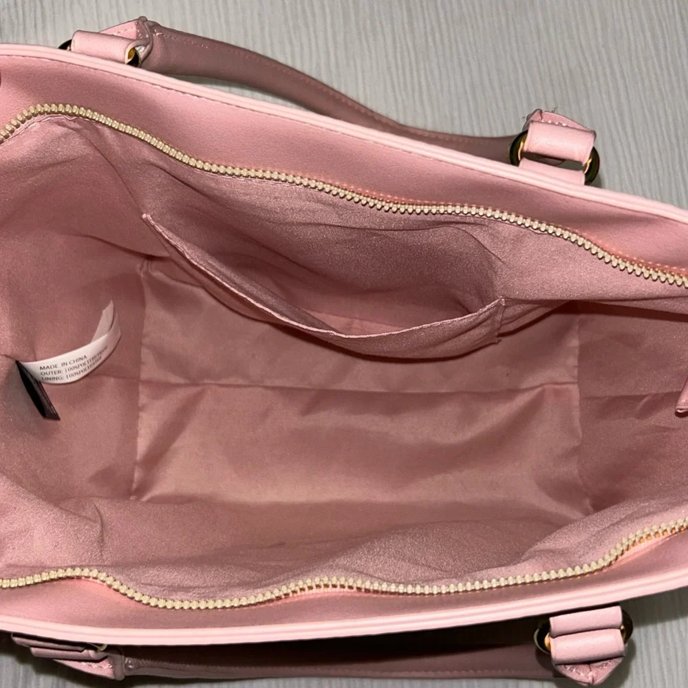 Totoro Pink and Cream Shoulder Bag. - Picture 3 of 5